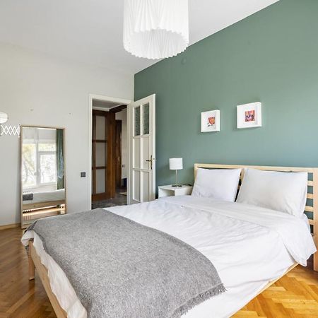 Spacious Flat Near Caddebostan Coast Lägenhet Istanbul Exteriör bild
