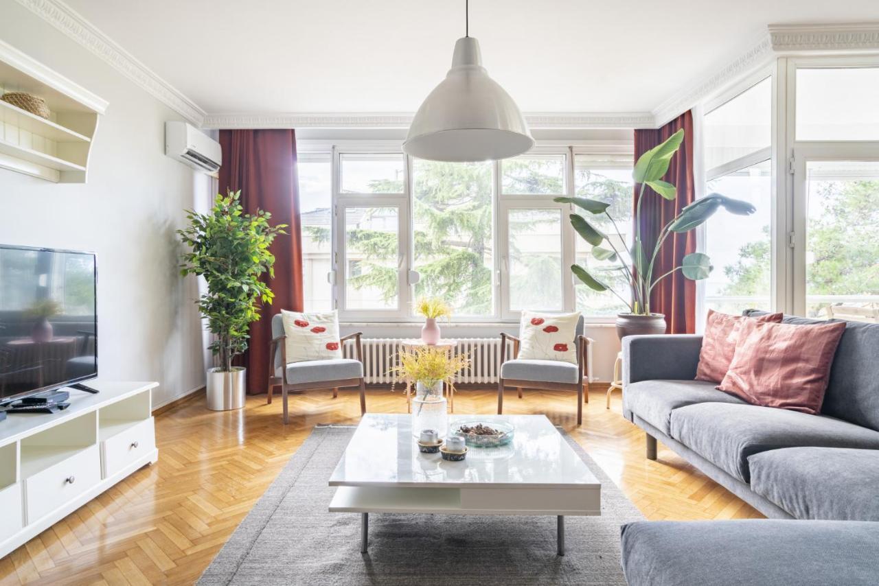 Spacious Flat Near Caddebostan Coast Lägenhet Istanbul Exteriör bild